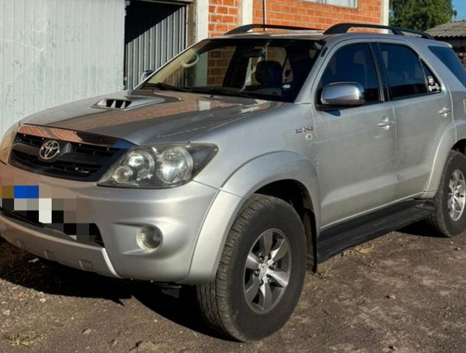 Toyota Hilux Chassi D4-D 4x4 2.5 102cv TB Dies.