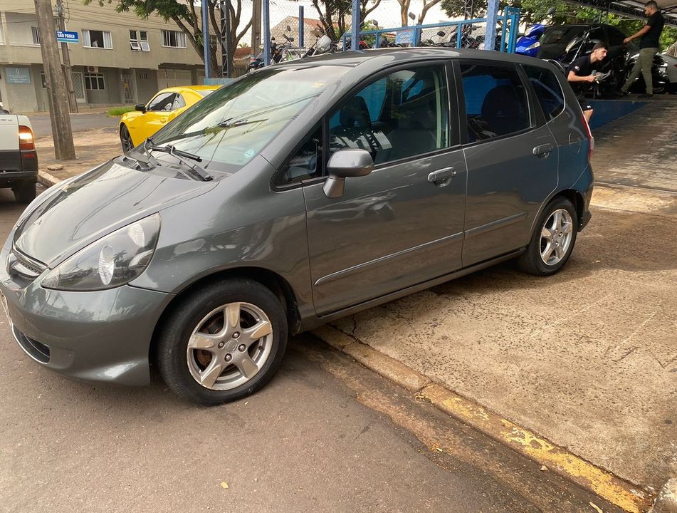 Honda Fit LX 1.4/ 1.4 Flex 8V/16V 5p Mec.