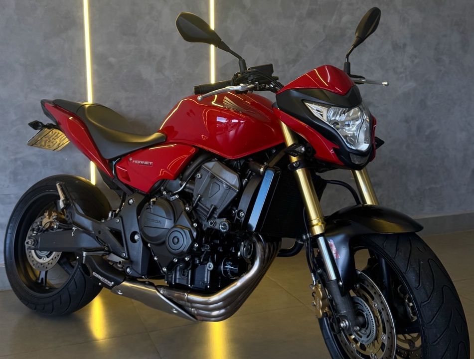 HONDA CB 600F HORNET