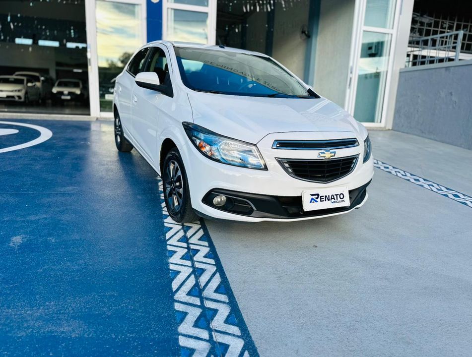 Chevrolet ONIX HATCH LTZ 1.4 8V FlexPower 5p Mec.