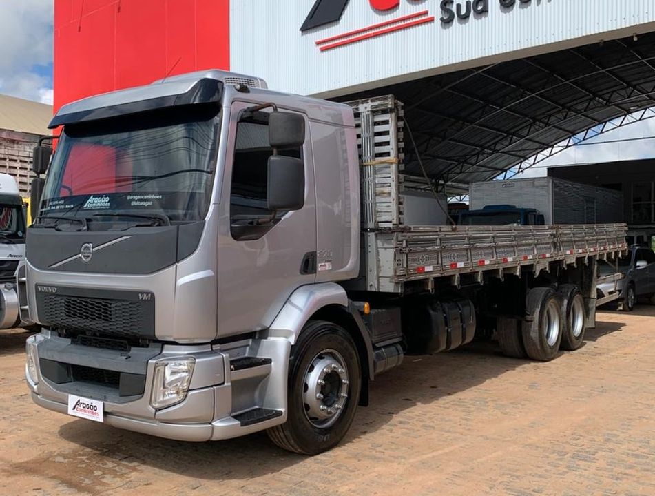 VOLVO VM 270 6x2 2p (diesel) (E5)