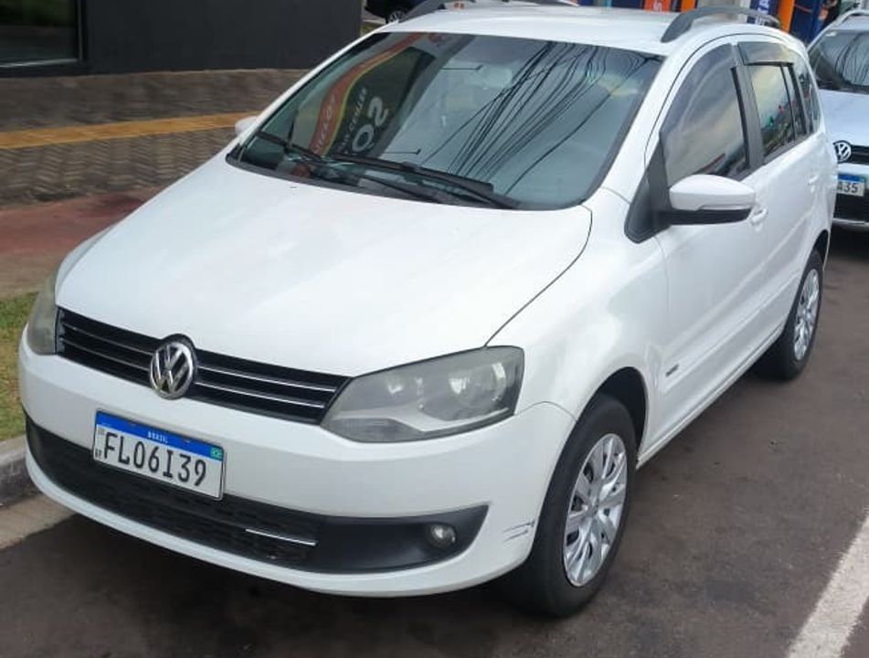 VolksWagen SPACEFOX 1.6/ 1.6 Trend Total Flex 8V 5p