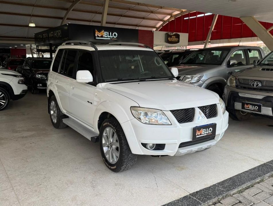 Mitsubishi Pajero TR4 2.0/ 2.0 Flex 16V 4x4 Aut.