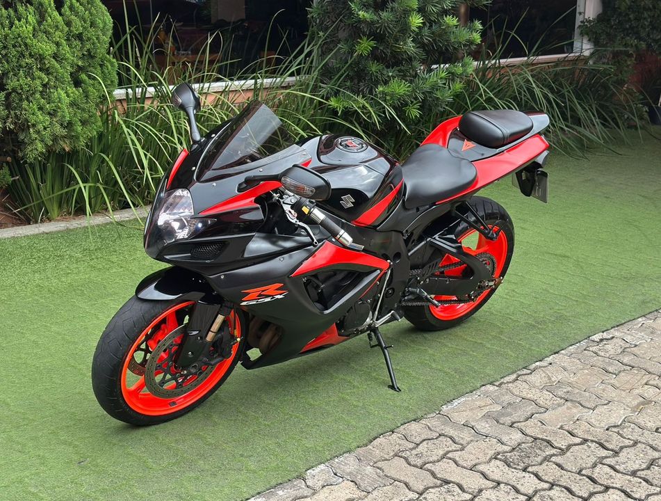 SUZUKI GSX-R 750 W SRAD