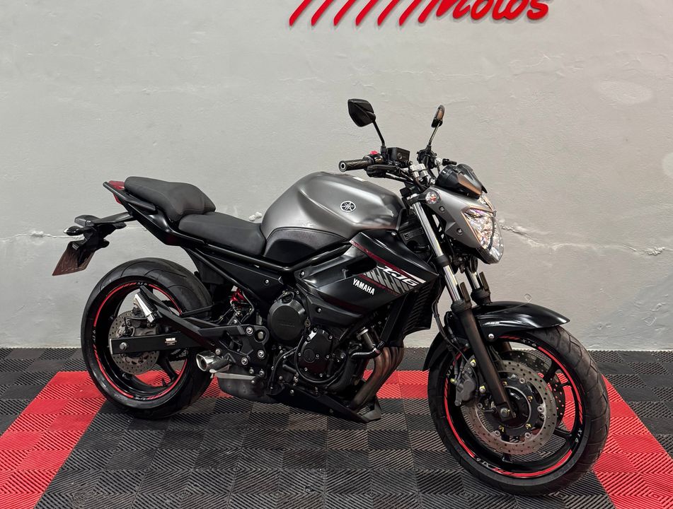 YAMAHA XJ6 N/ABS