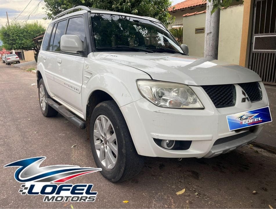 Mitsubishi Pajero TR4 2.0/ 2.0 Flex 16V 4x4 Aut.