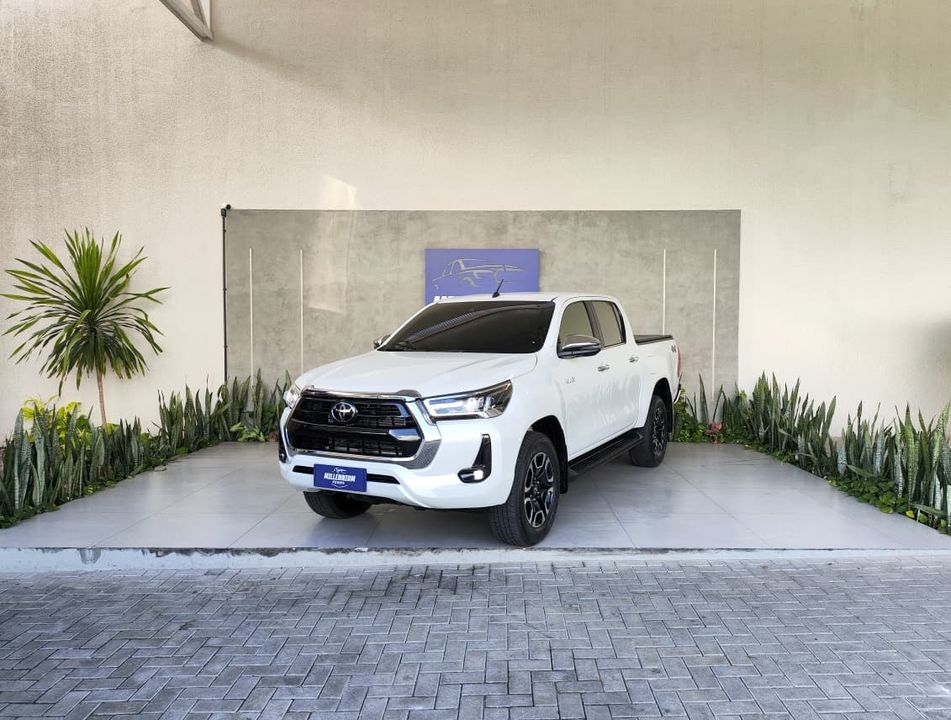 Toyota Hilux CD SRX 4x4 2.8 TDI 16V Diesel Aut.