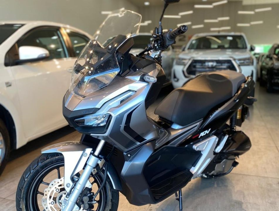 HONDA ADV 150