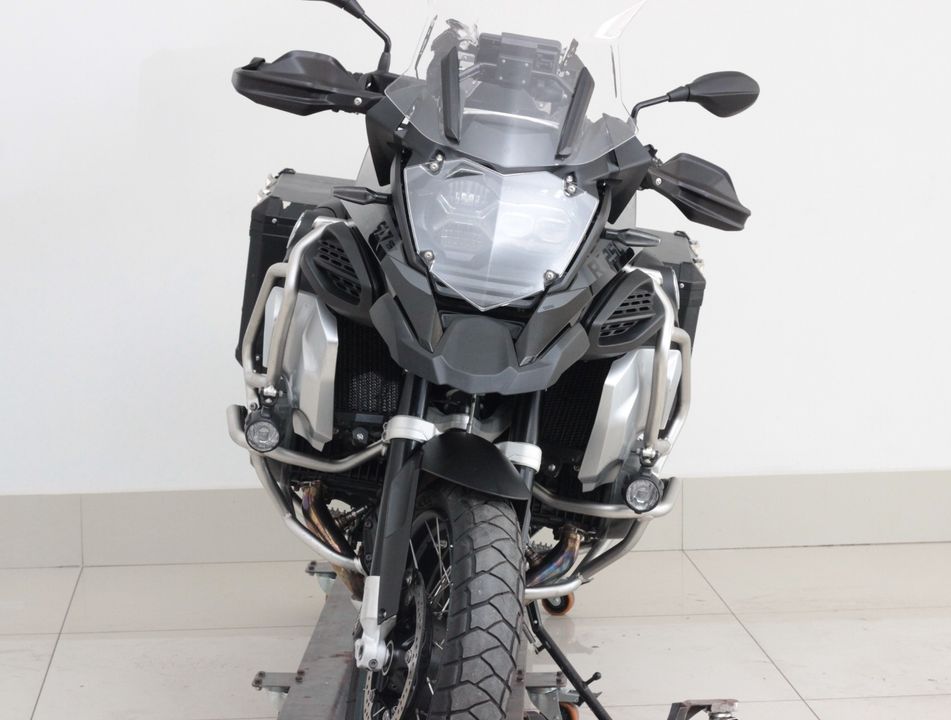 BMW Motos TRIPLE  BLACK