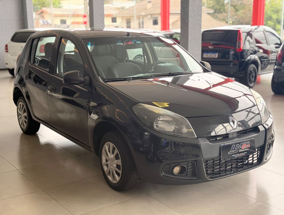 Renault SANDERO Expression Hi-Flex 1.0 16V 5p