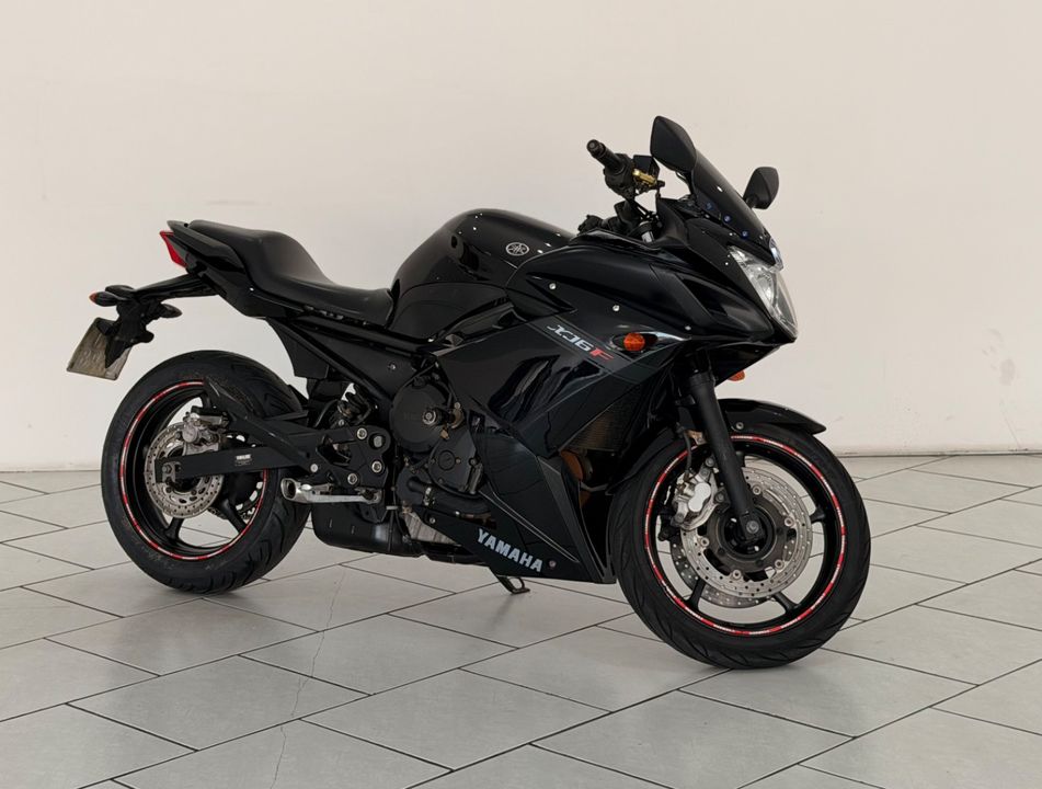 YAMAHA XJ6 F