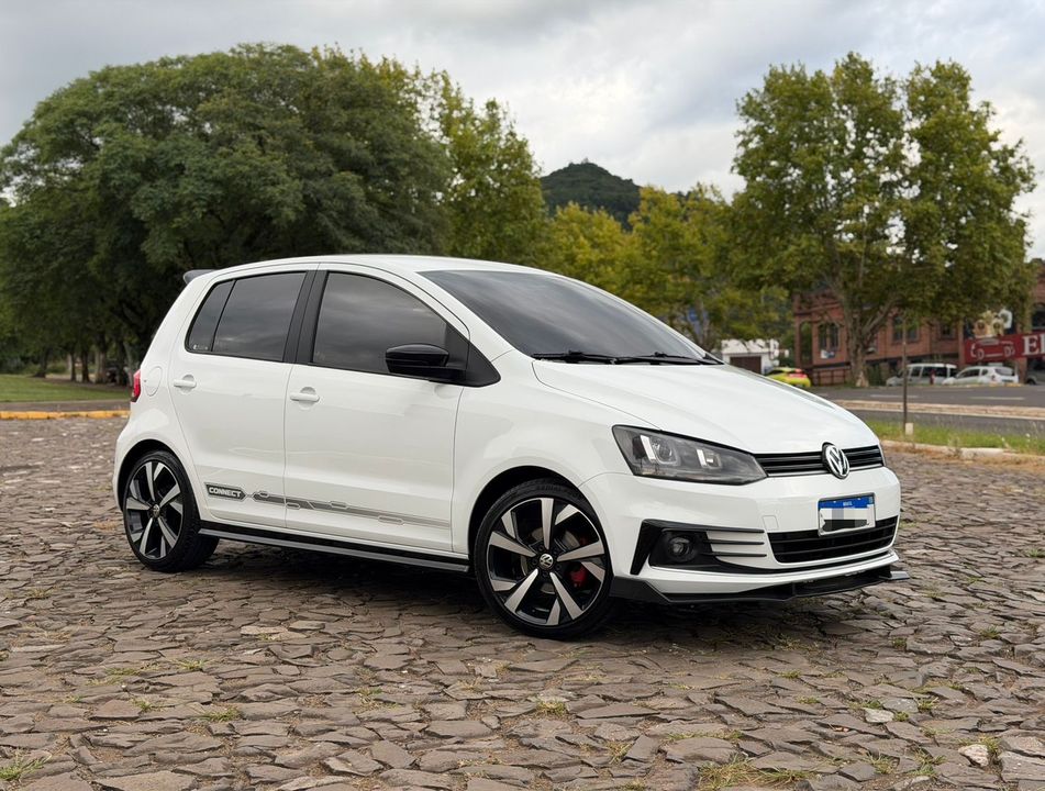 VolksWagen Fox Connect 1.6 Flex 8V 5p