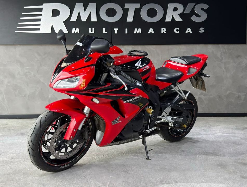 HONDA CBR 1000 RR Fireblade