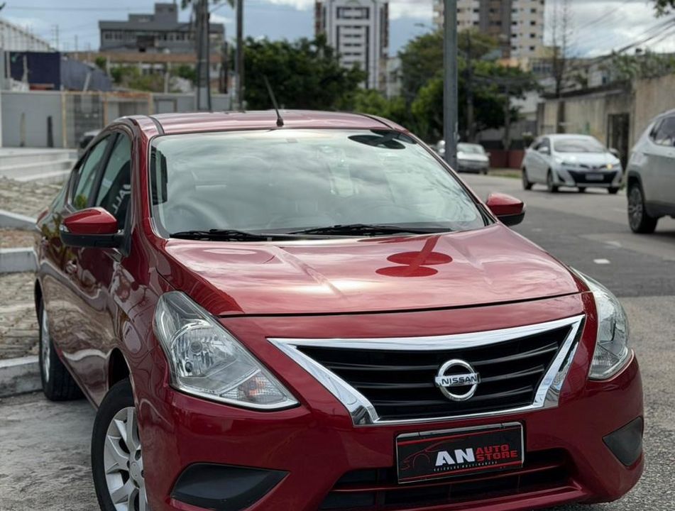 Nissan VERSA SV 1.6 16V FlexStart 4p Aut.