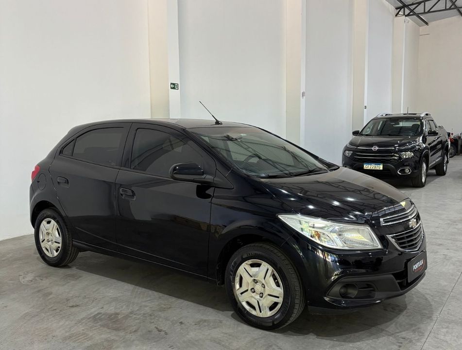 Chevrolet ONIX HATCH LT 1.0 8V FlexPower 5p Mec.
