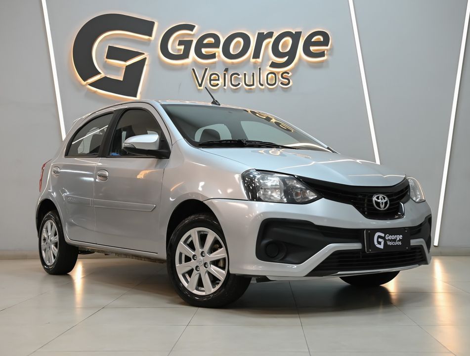 Toyota ETIOS X Plus 1.5 Flex 16V 5p Aut.
