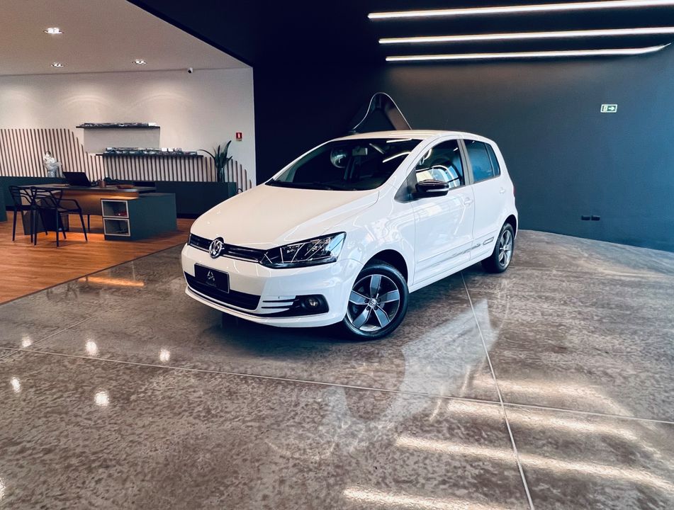 VolksWagen Fox Connect 1.6 Flex 8V 5p