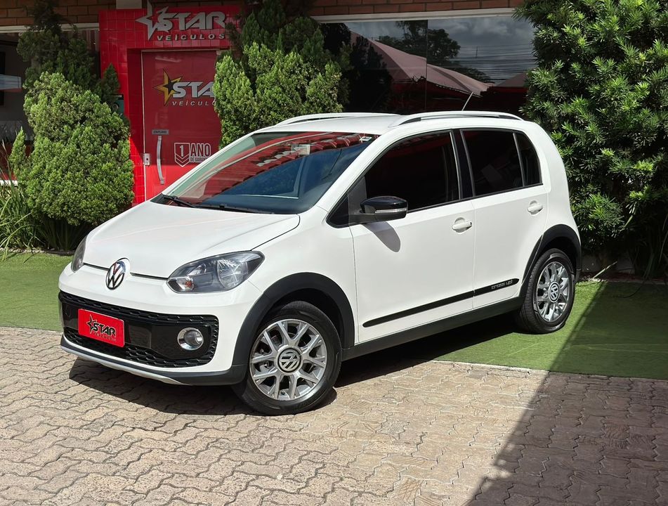 VolksWagen up! cross 1.0 TSI Total Flex 12V 5p