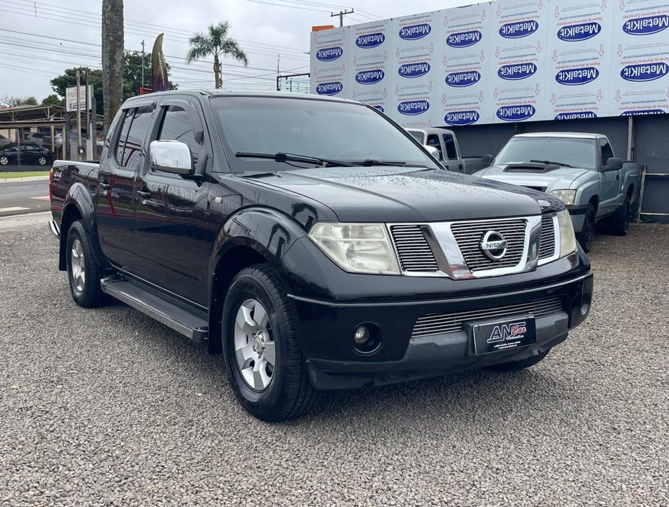 Nissan Frontier LE CD 4x4 2.5 TB Diesel Mec.