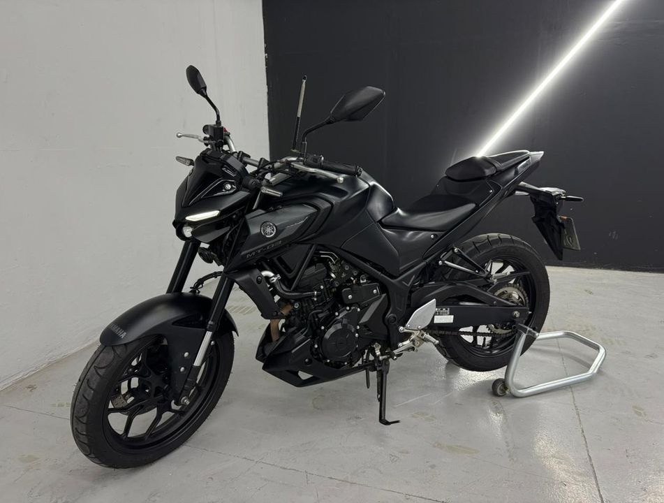 YAMAHA MT-03 321/ABS
