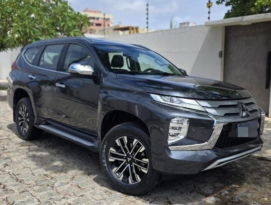 Mitsubishi Pajero Sport HPE-S 2.4  4x4 Diesel Aut.