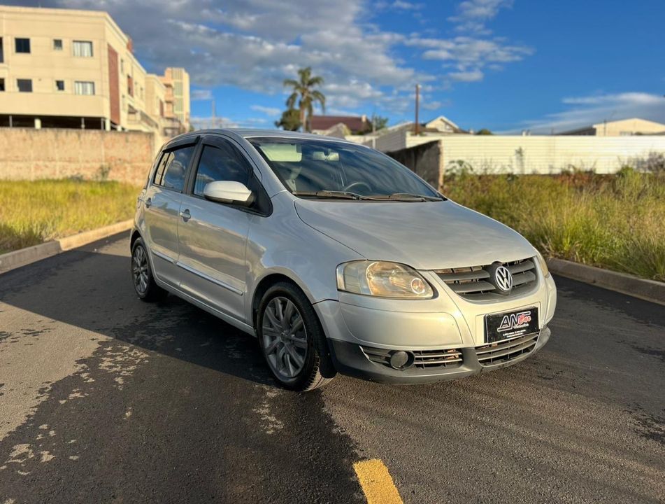 VolksWagen Fox Plus 1.6Mi/ 1.6Mi Total Flex 8V 4p