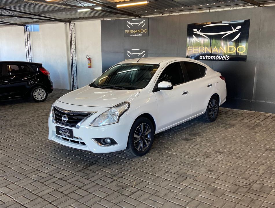 Nissan VERSA SL 1.6 16V FlexStart 4p Aut.