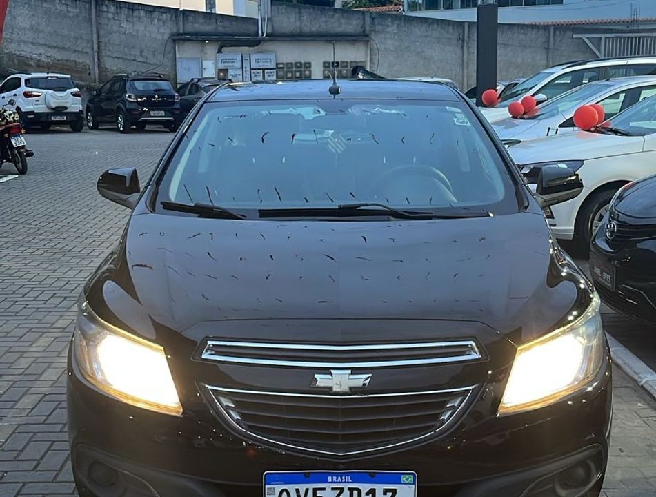 Chevrolet ONIX HATCH LT 1.4 8V FlexPower 5p Mec.
