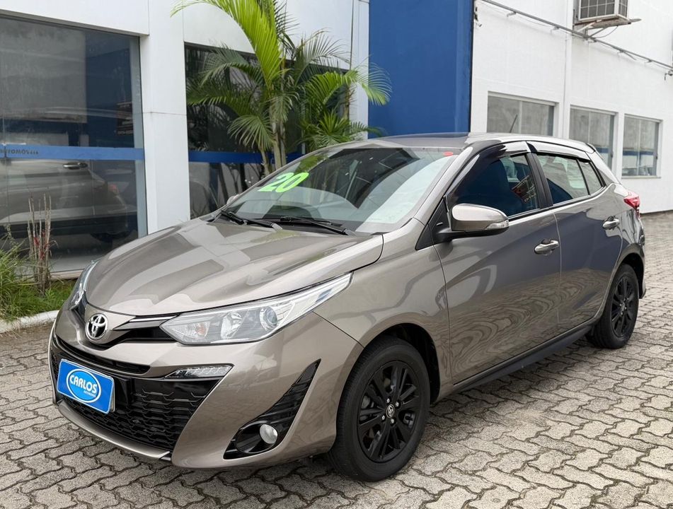 Toyota YARIS XLS Connect 1.5 Flex 16V 5p Aut.