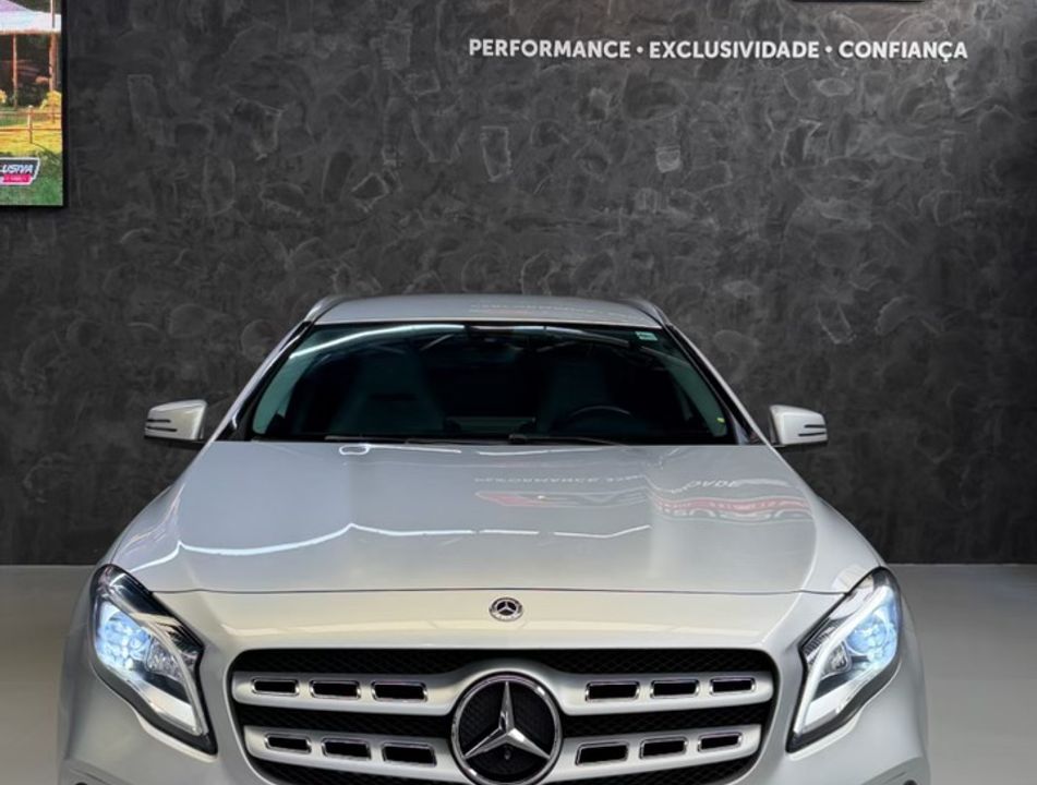 Mercedes GLA 200 Advance 1.6/1.6 TB 16V Flex Aut.