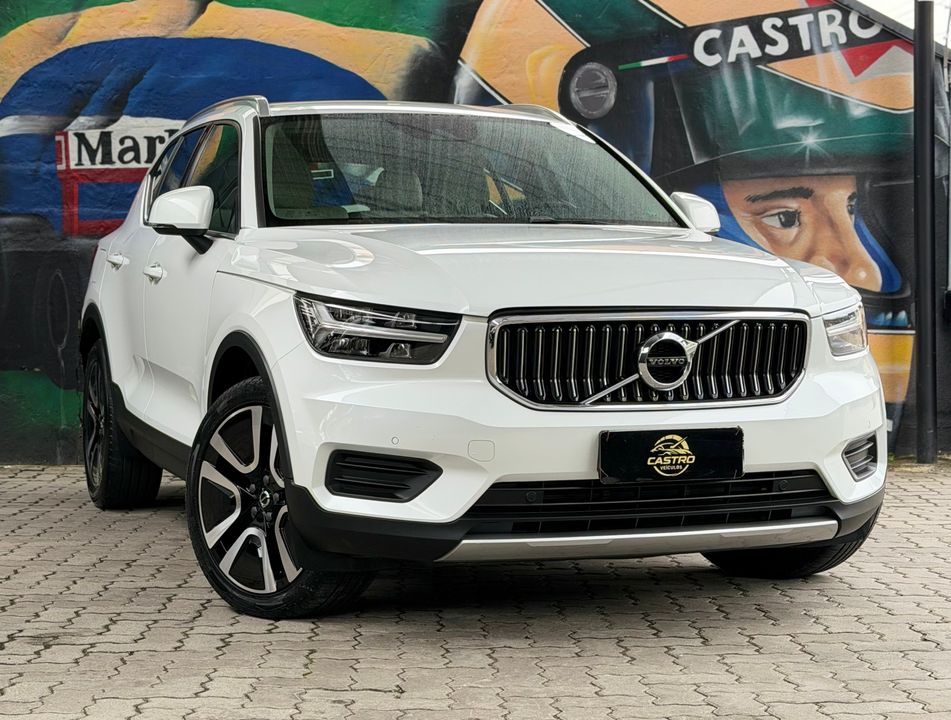 Volvo XC 40 T-5 MOMENTUM 1.5 FWD (Híbrido)