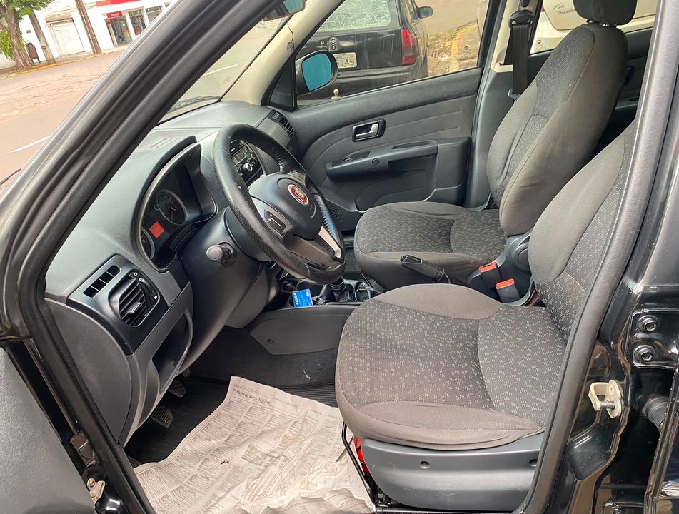 Fiat Palio Weekend Trekking 1.6 Flex 16V 5p