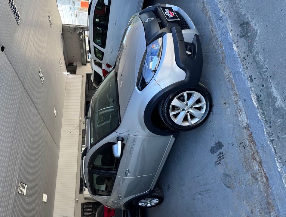 Renault SANDERO STEPWAY Hi-Flex 1.6 16V 5p Aut.