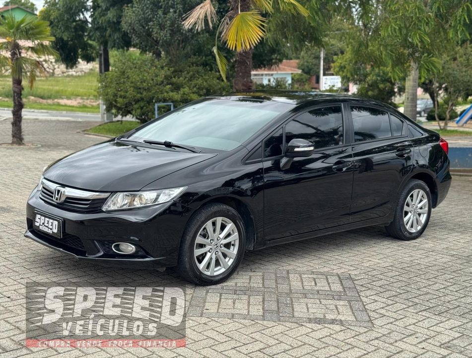 Honda Civic Sedan LXR 2.0 Flexone 16V Aut. 4p