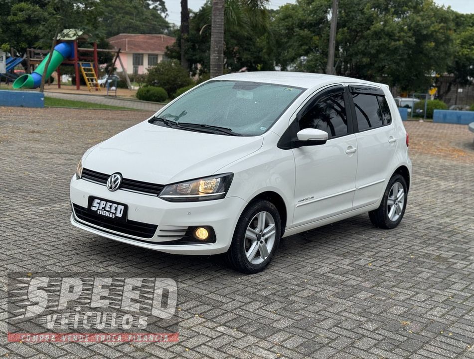 VolksWagen Fox Comfortline 1.6 Flex 8V 5p