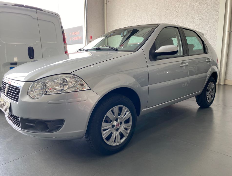 Fiat Palio ELX 1.4 Fire/30 Anos F. Flex 8V 4p