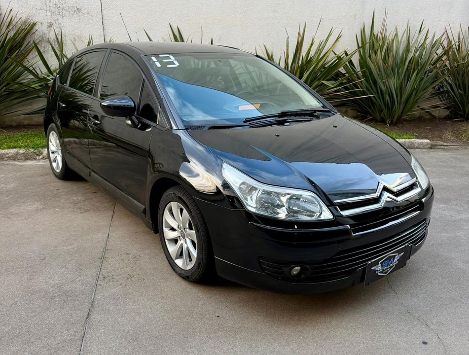Citroën C4 GLX 1.6 Flex 16V 5p Mec.