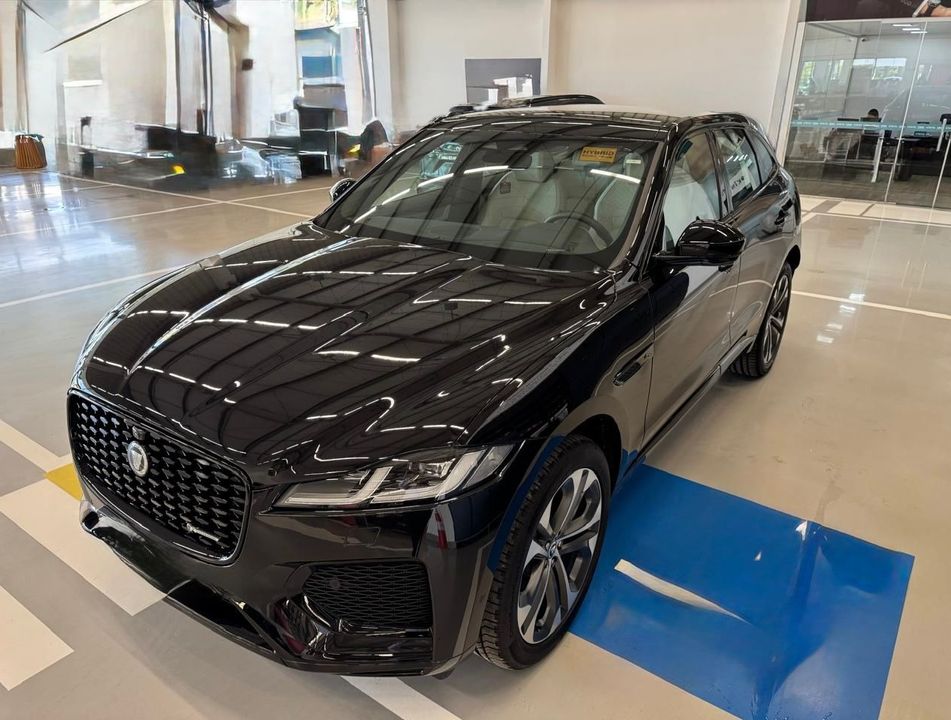 Jaguar F-Pace 2.0 R-Dynamic SE 404cv (Hibrido)