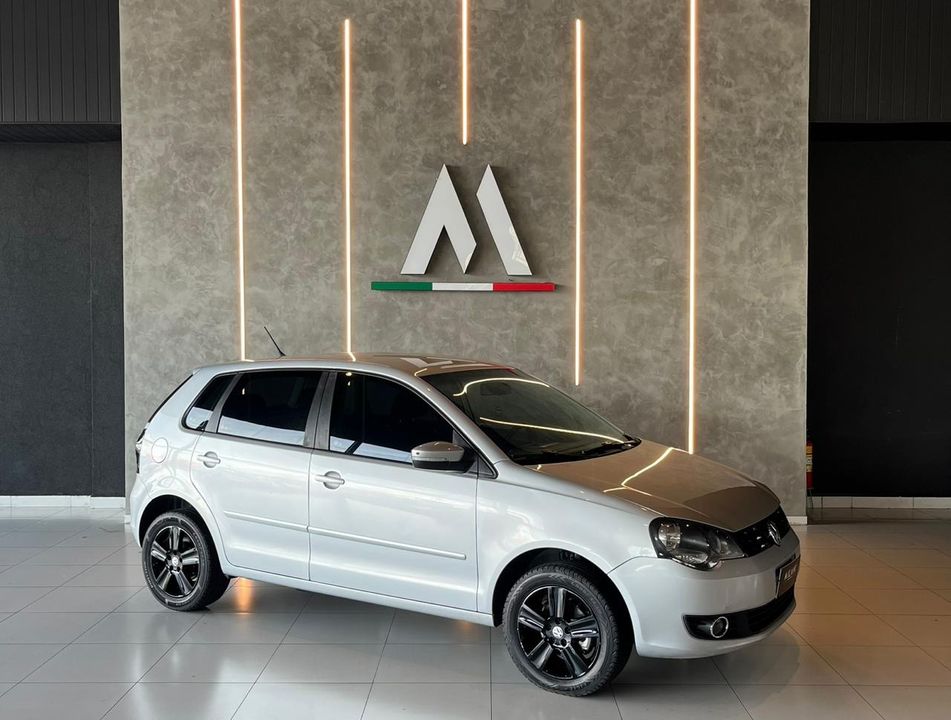 VolksWagen Polo 1.6 E-Flex 8V 5p