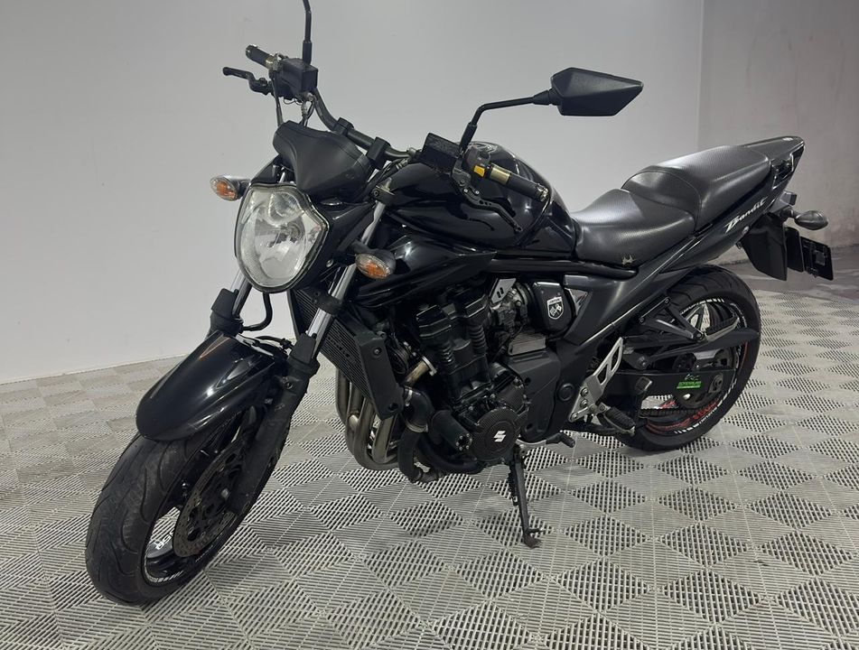 SUZUKI BANDIT N-600/ 650