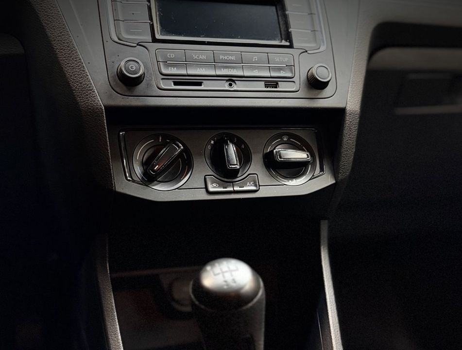 VolksWagen VOYAGE 1.0 Flex 12V 4p