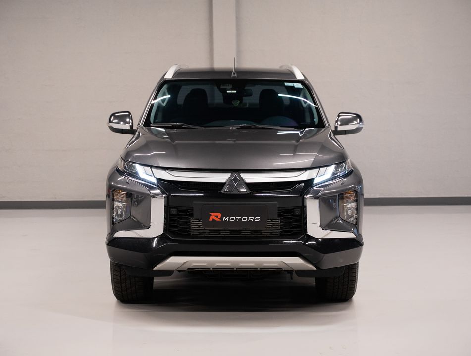 Mitsubishi L200 Triton Sport HPE-S 2.4 CD Dies. Aut