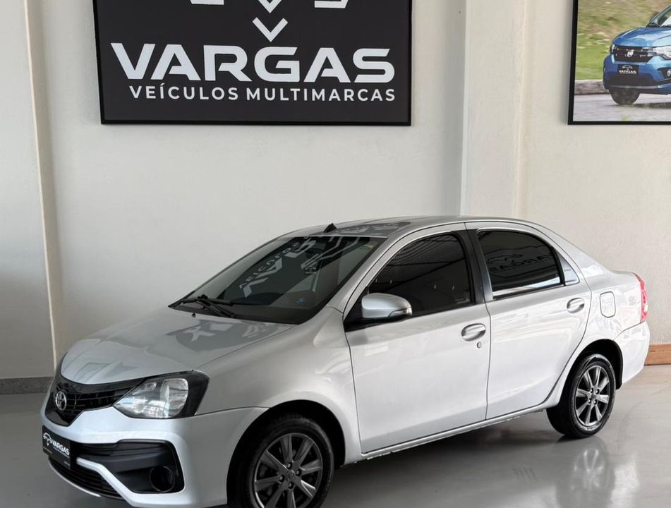 Toyota ETIOS X Plus 1.5 Flex 16V 5p Aut.