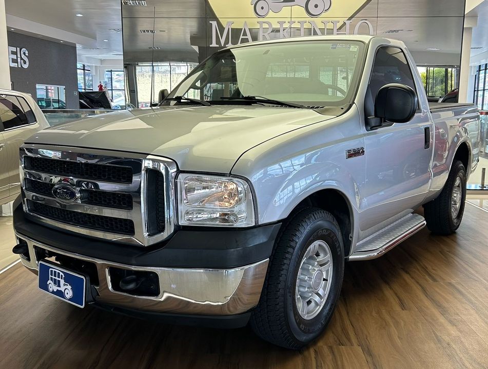 Ford F-250 XLT 3.9 4x2 Diesel TB