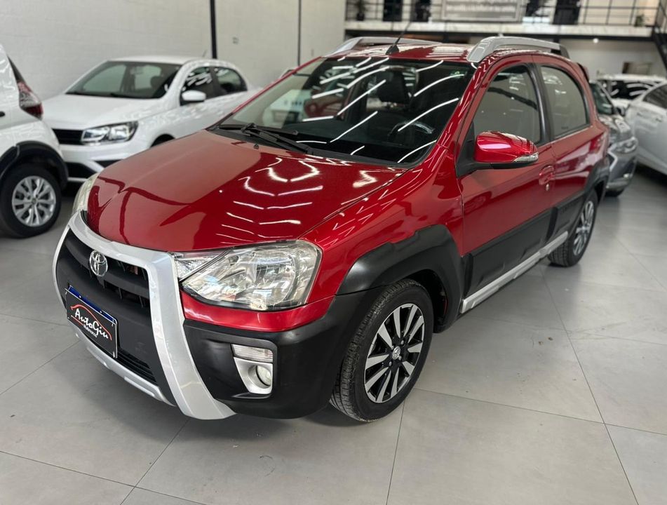 Toyota ETIOS CROSS 1.5 Flex 16V 5p Aut.