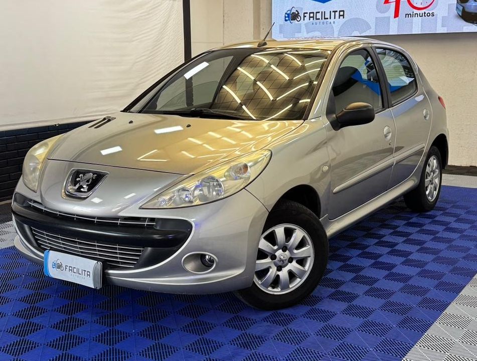 Peugeot 207 XR Sport 1.4 Flex 8V 5p