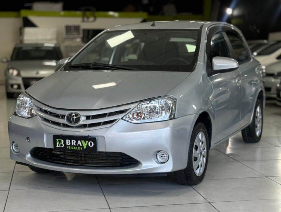 Toyota ETIOS X 1.3 Flex 16V 5p Mec.