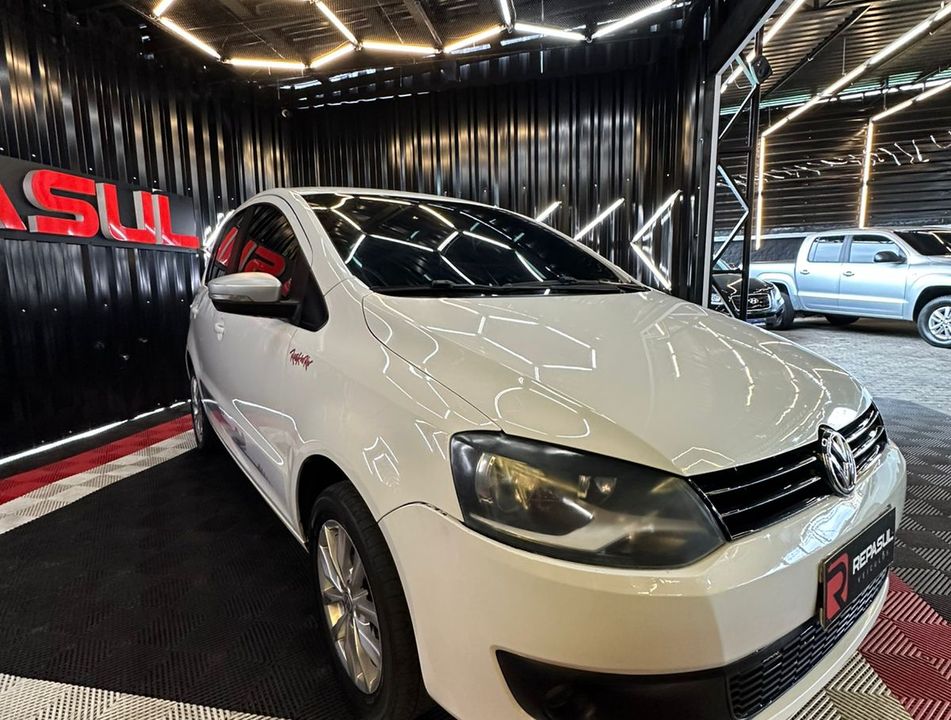 VolksWagen Fox Rock in Rio 1.6 Mi Total Flex 8V 5p