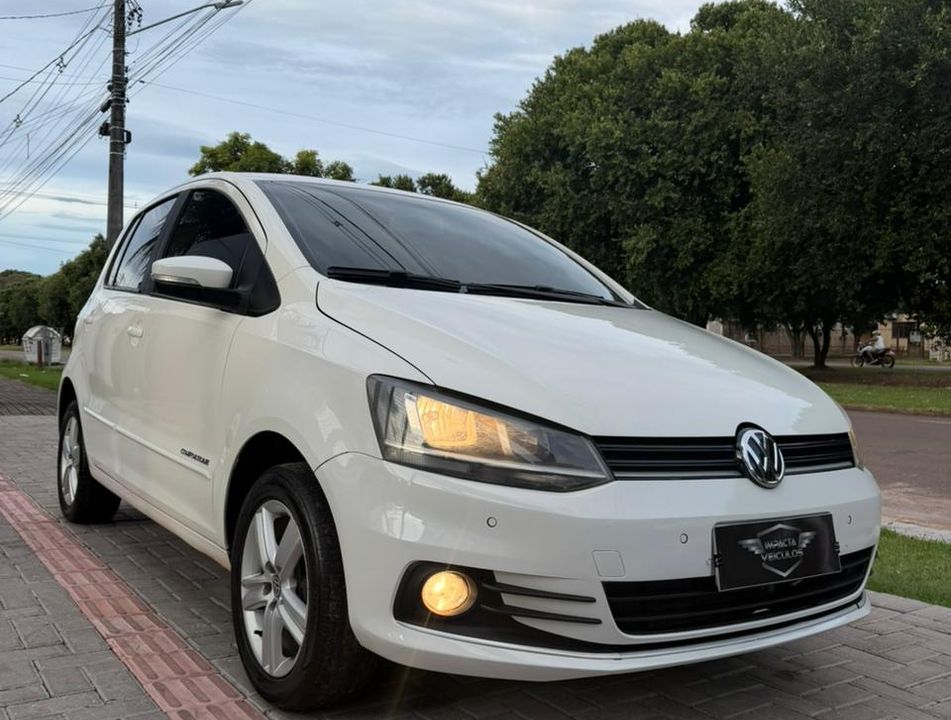 VolksWagen Fox Comfortline 1.6 Flex 8V 5p