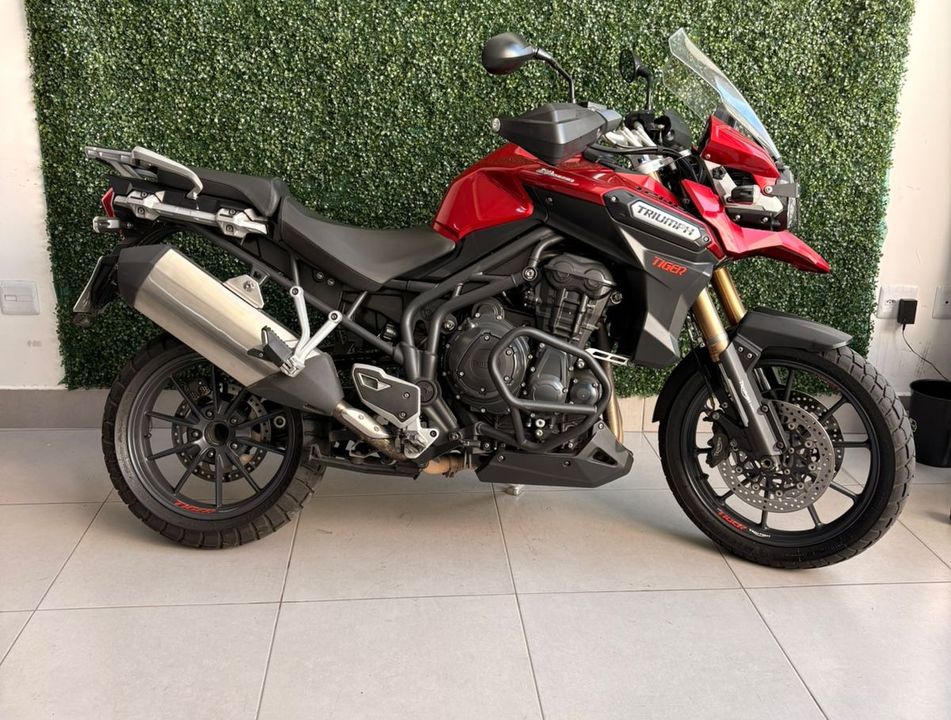 TRIUMPH TIGER 1200 EXPLORER